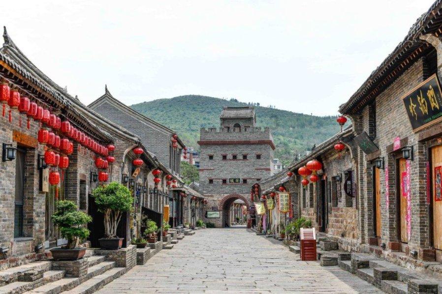 逃出诡异庄园
