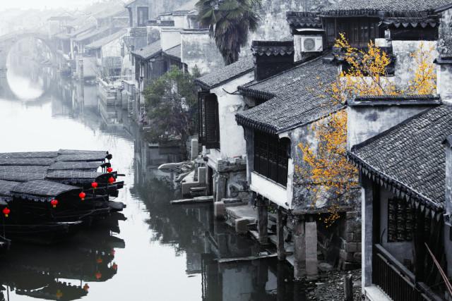 加快形成新质生产力,开辟发展新赛道
